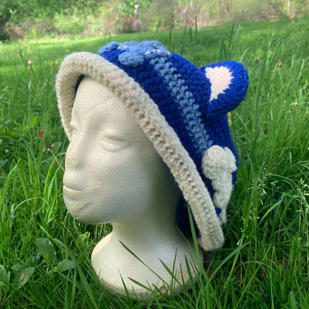 Crochet Grumpy Bear Bucket Hat!! Homemade! - Picture 3 of 6